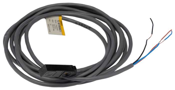 Omron TL-W1R5MC1 Индуктивный датчик
