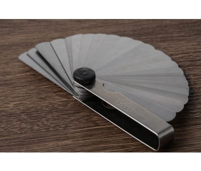 Product image for METRIC PARALLEL 25 BLADE FEELER GAUGE