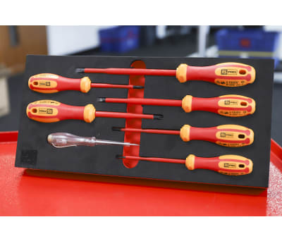 Product image for RS PRO VDE Phillips, Slotted Screwdriver Set 7 Piece