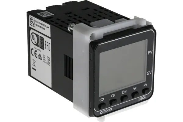 Product image for Omron E5CC Panel Mount PID Temperature Controller, 48 x 48mm 3 Input, 1 Output Relay, 100 → 240 V ac Supply