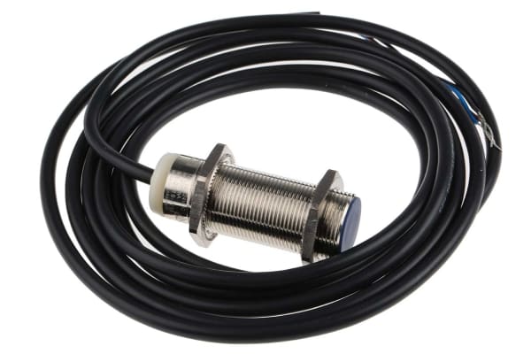 Product image for Telemecanique Sensors M18 x 1 Inductive Sensor - Barrel, PNP Output, 5 mm Detection, IP65, IP67, Cable Terminal