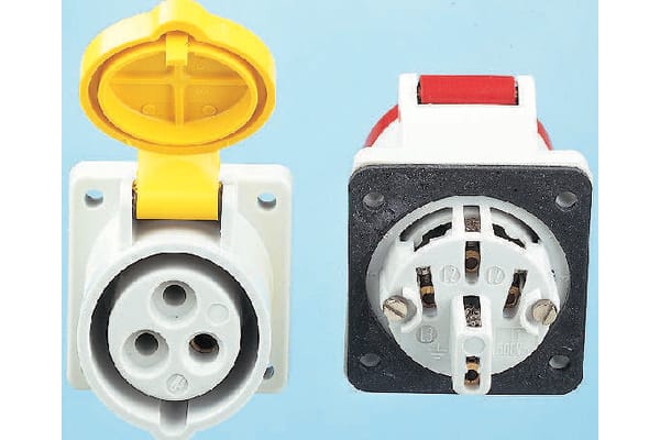 Product image for RED 3PN+E IP44 PANEL SOCKET,16A 400V