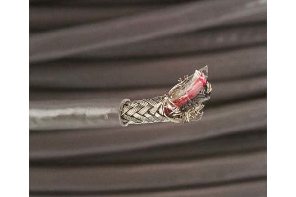 Product image for 22 AWG 3 core 300V foil/braid cable 30m