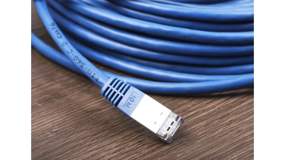 Câble Ethernet catégorie 6 S/FTP RS PRO, Bleu, 10m PVC Avec