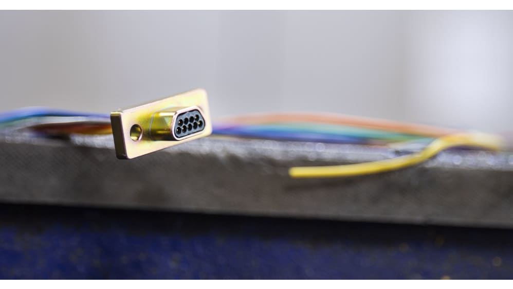 RS PRO D-subコネクタ, 9極, オス, パネルマウント | RS