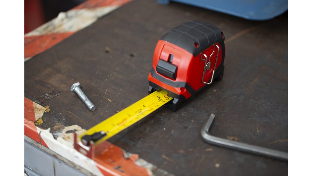 4932464603 | Milwaukee 4932 8m Tape Measure, Metric & Imperial | RS 