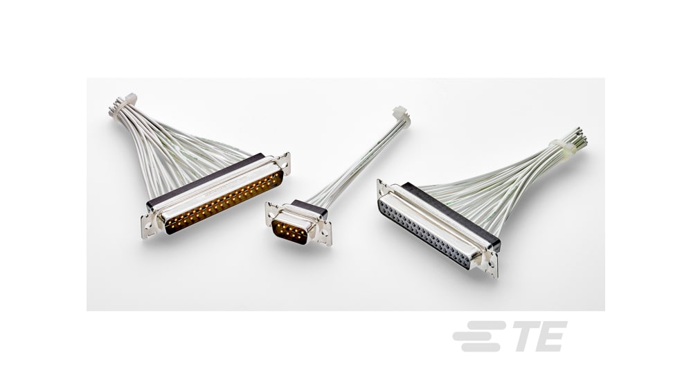 TE Connectivity D-subコネクタ, 78極, メス, ケーブルマウント