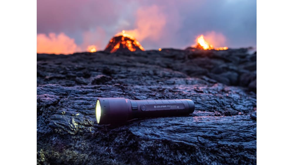 Ledlenser P7R Signature rechargeable flashlight