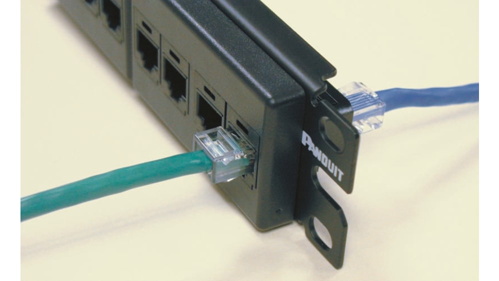 CP245E88BLY | RJ用パッチパネル パンドウイット, Cat5e, 24 CP245E88BLY | RJ用パッチパネル パンドウイット, Cat5e, 24