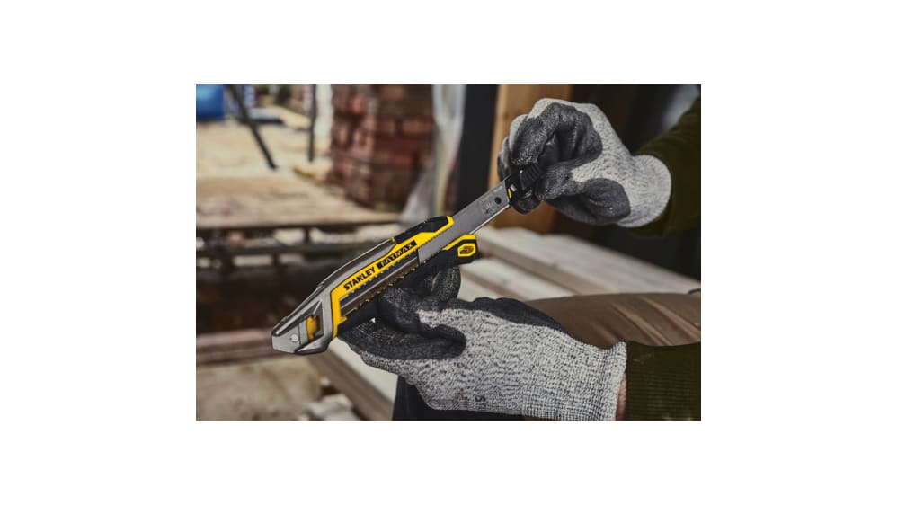 Stanley FATMAX® utility knife with integrated blade breaking system - 18 mm  - FMHT10594-0