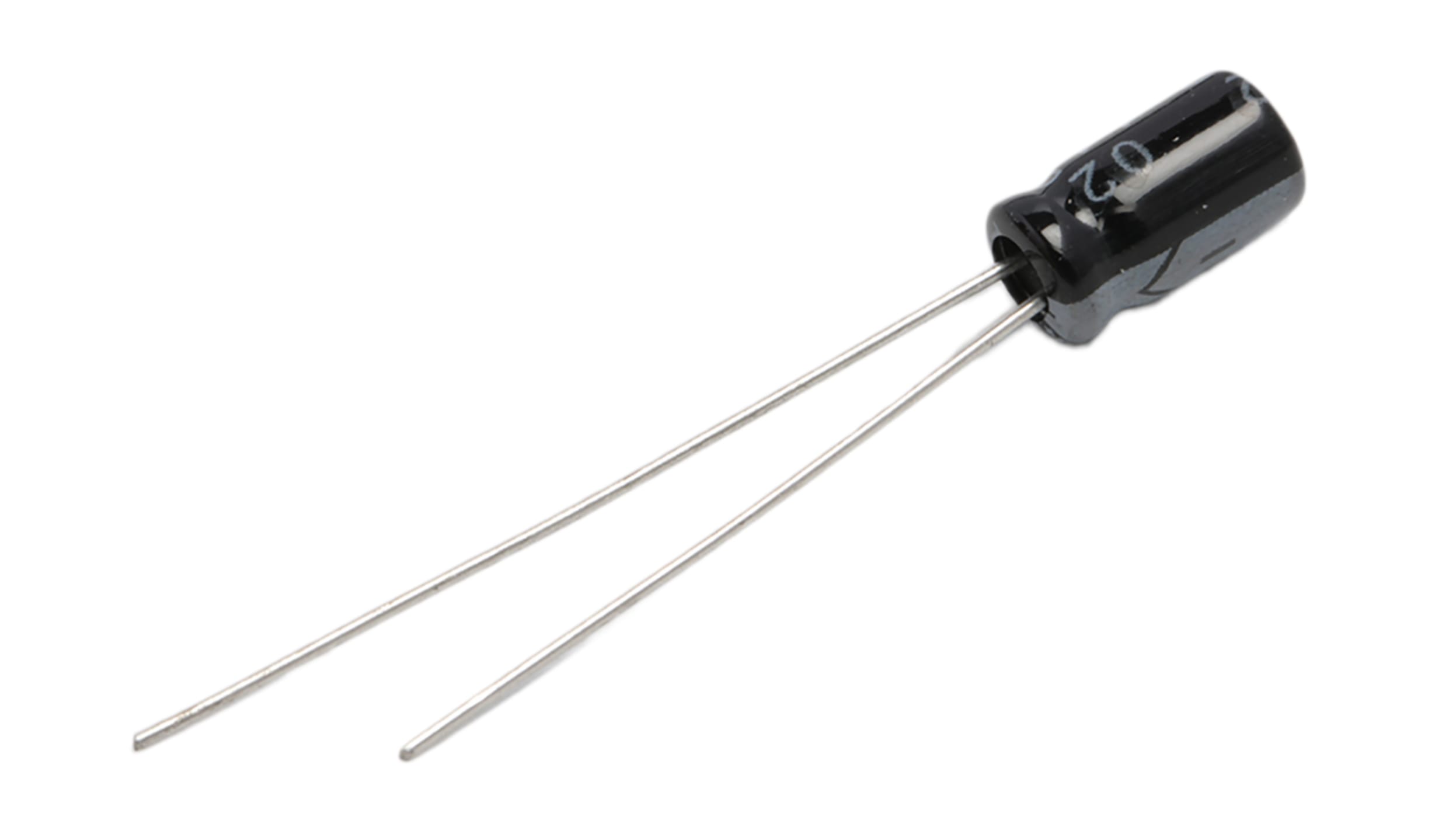 RS PRO, THT Aluminium-Elektrolyt Kondensator 100nF ±20% / 50V dc, Ø 4mm x  7mm x 7mm, bis 105°C