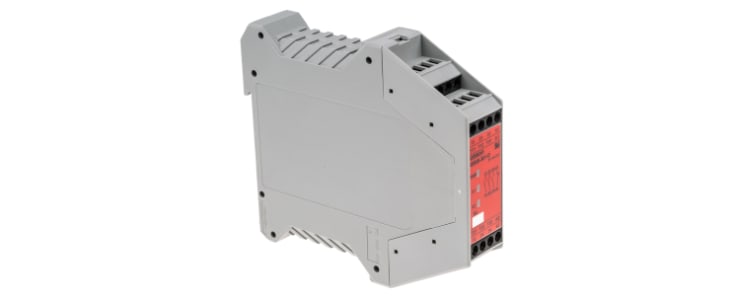 Omron Dual-Channel Emergency Stop Safety Relay, 24V ac/dc, 3 Safety Contacts