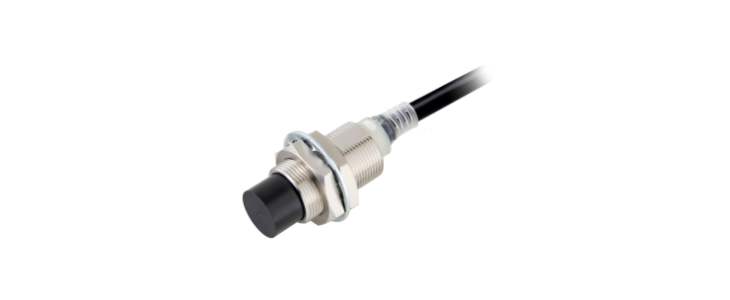 Omron E2E-NEXT Series Inductive Barrel-Style Proximity Sensor, M18 x 1, 16 mm Detection, PNP Output, 10 → 30 V