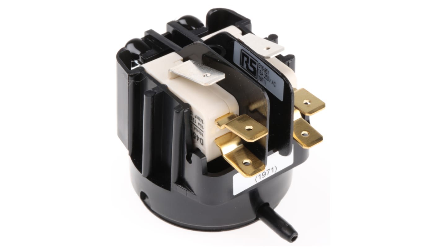 RS PRO 686 Series Momentary Air Switch, Surface Mounted | RS
