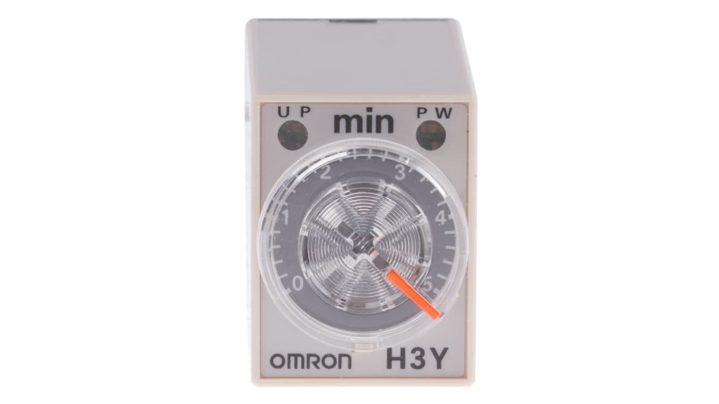 Timer Relay Omron, intervallo 0.2 → 5min, 4 poli, 4PDT, Montaggio su guida DIN, Montaggio superficiale