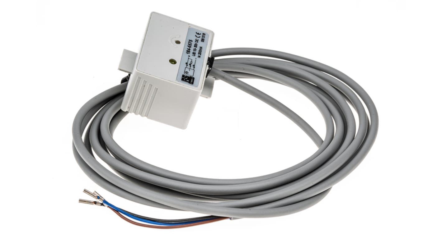 RS PRO Capacitive Block-Style Proximity Sensor, NPN Normally Open Output, 10 → 30 V dc, IP67