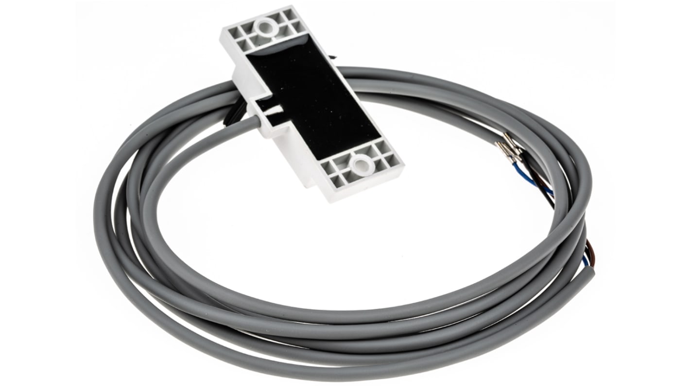 RS PRO Capacitive Block-Style Proximity Sensor, 10 mm Detection, NPN Output, 10 → 30 V dc, IP67