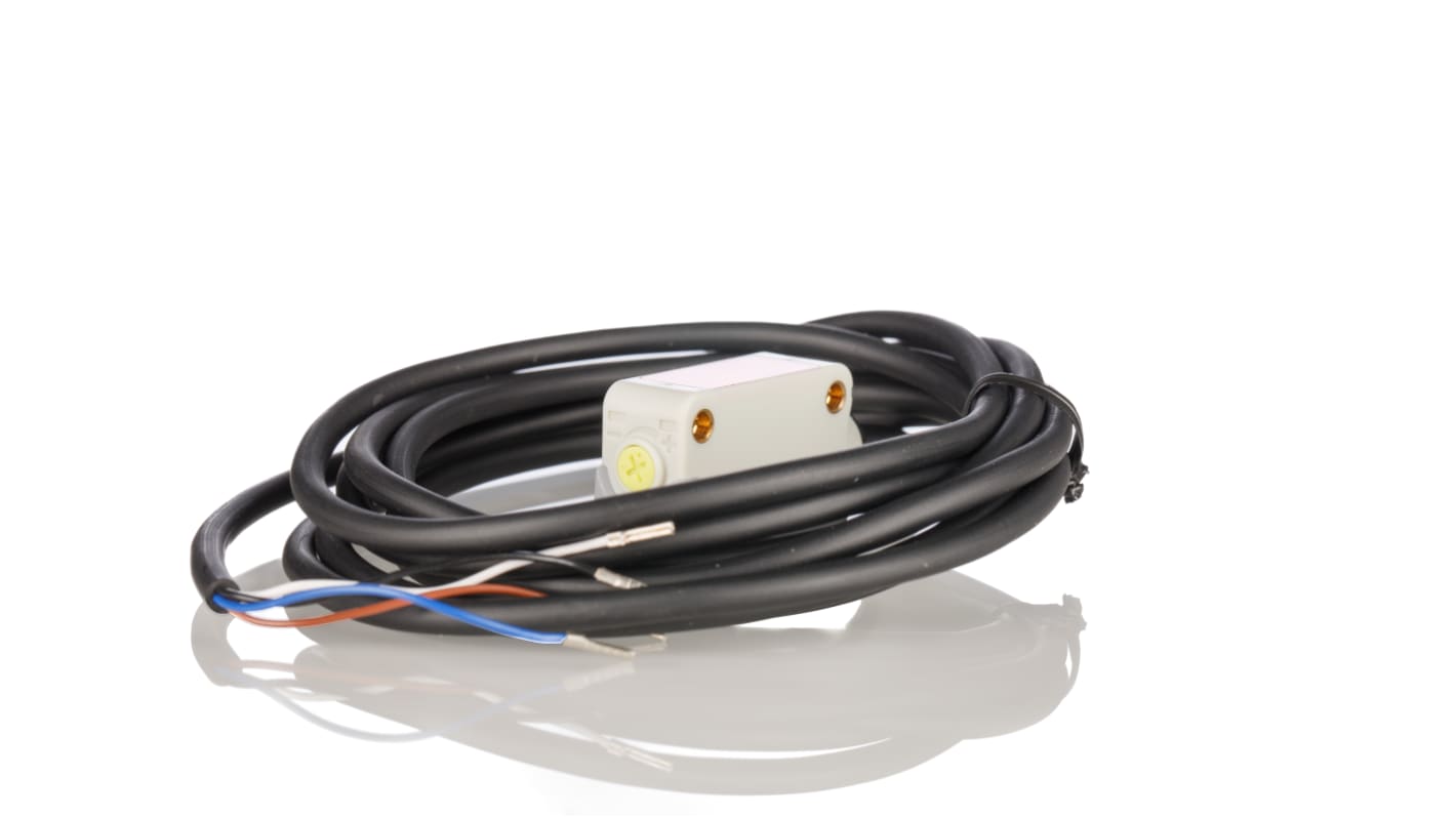 Fotocélula rectangular RS PRO, Sistema Supresión de Fondo, alcance 0,35 m, salida PNP NONC, Cable de 2 m, IP67