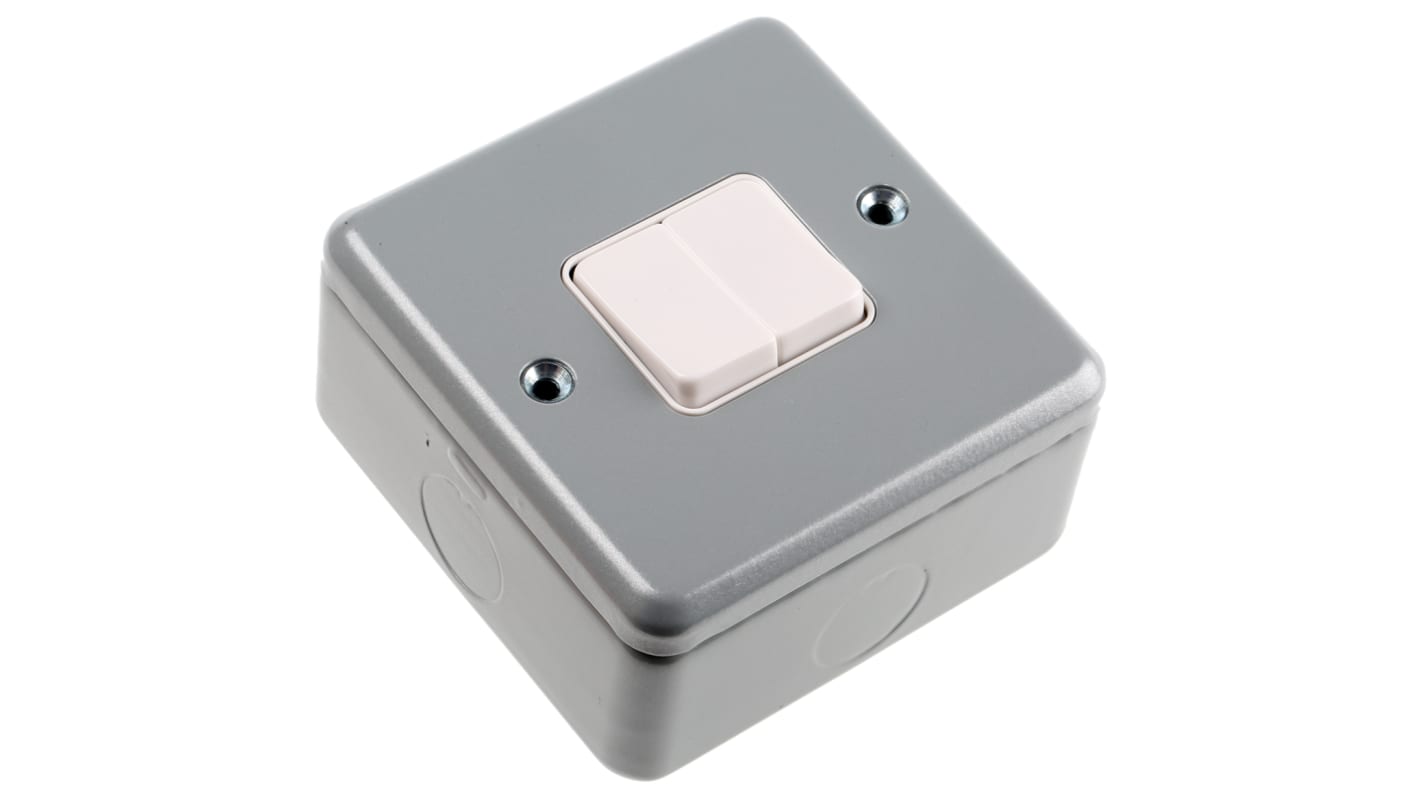 MK Electric Metalclad Lichtschalter 2-teilig Metallverkleideter Schalter, 1-polig, 2 Wege Silber IP 2X 10A