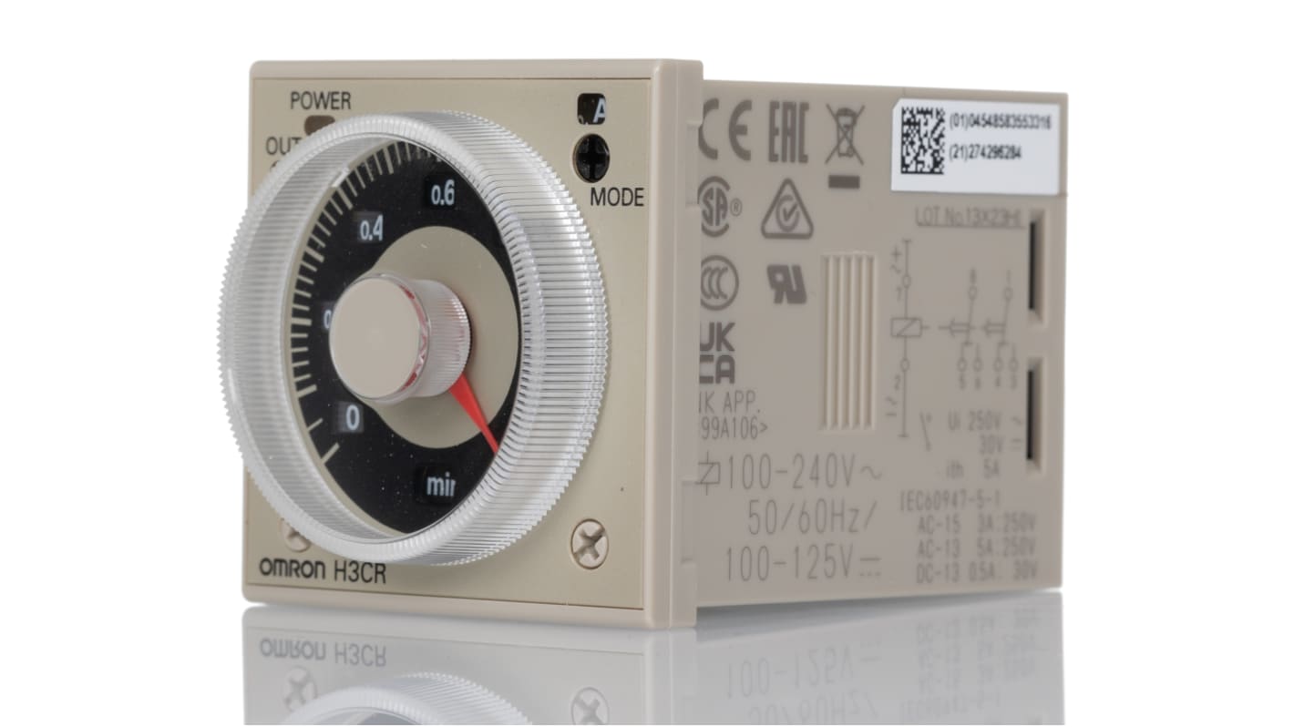 Timer Relay, řada: H3CR DPDT 2kontaktové Časovací relé funkce Zástrčka 100-240/100-125V ac/dc