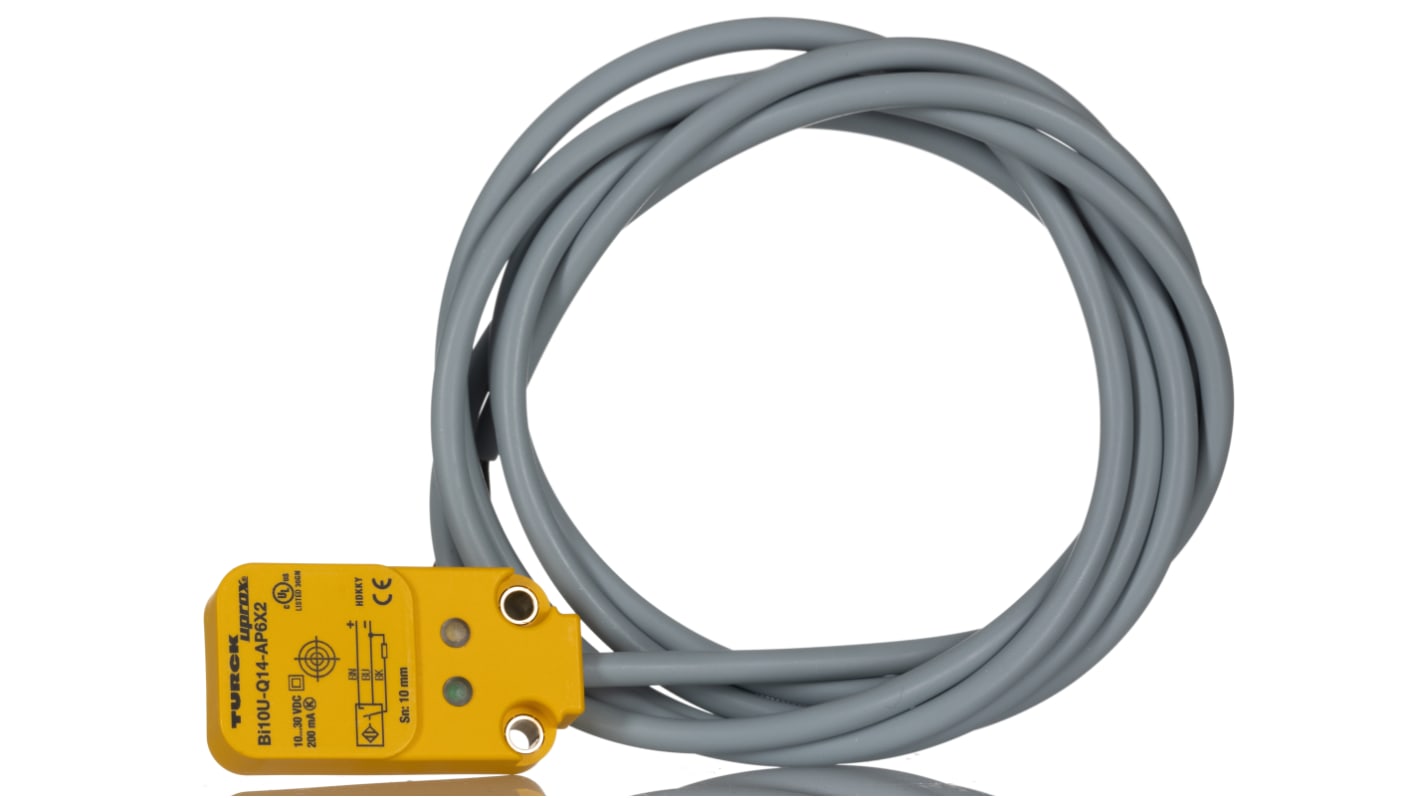 Turck Inductive Block-Style Proximity Sensor, 10 mm Detection, PNP Output, 10 → 30 V dc, IP67