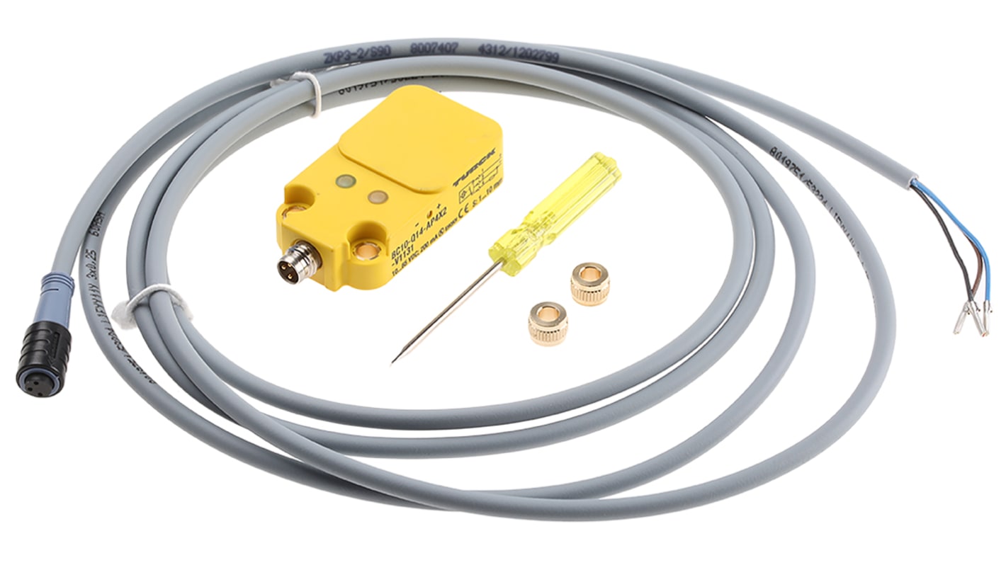 Sensor de proximidad Turck, alcance 10 mm, salida PNP, 10 → 65 Vdc, IP67