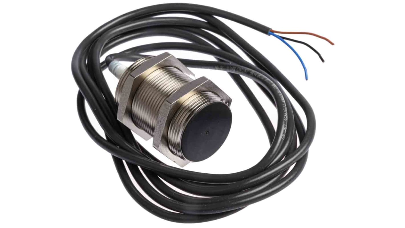 Omron Inductive Barrel-Style Proximity Sensor, M30 x 1.5, 15 mm Detection, PNP Output, 12 → 24 V dc, IP67