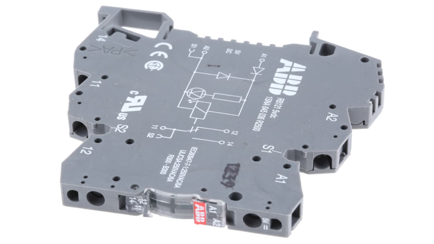 Relè d'interfaccia ABB serie R600, bobina 5V cc, Guida DIN, contatti SPDT