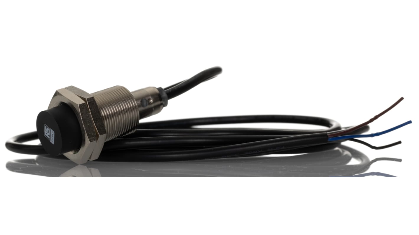 RS PRO Inductive Barrel-Style Proximity Sensor, M18 x 1, 8 mm Detection, PNP Output, 10 → 30 V dc, IP67