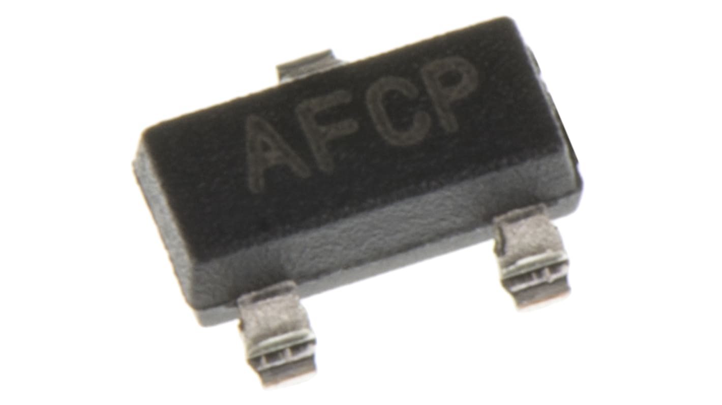 Microchip Voltage Temperature Sensor, Voltage Output, Surface Mount, Analogue, ±2°C, 3 Pins