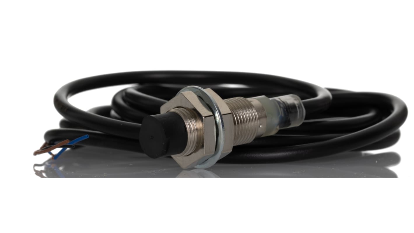 Omron Inductive Barrel-Style Proximity Sensor, M12 x 1, 8 mm Detection, PNP Output, 12 → 24 V dc, IP67