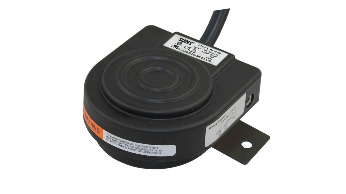 RS PRO Foot Switch Momentary Foot Switch - Die Cast Zinc Case Material, SP-CO, 10 A Contact Current, 125V Contact