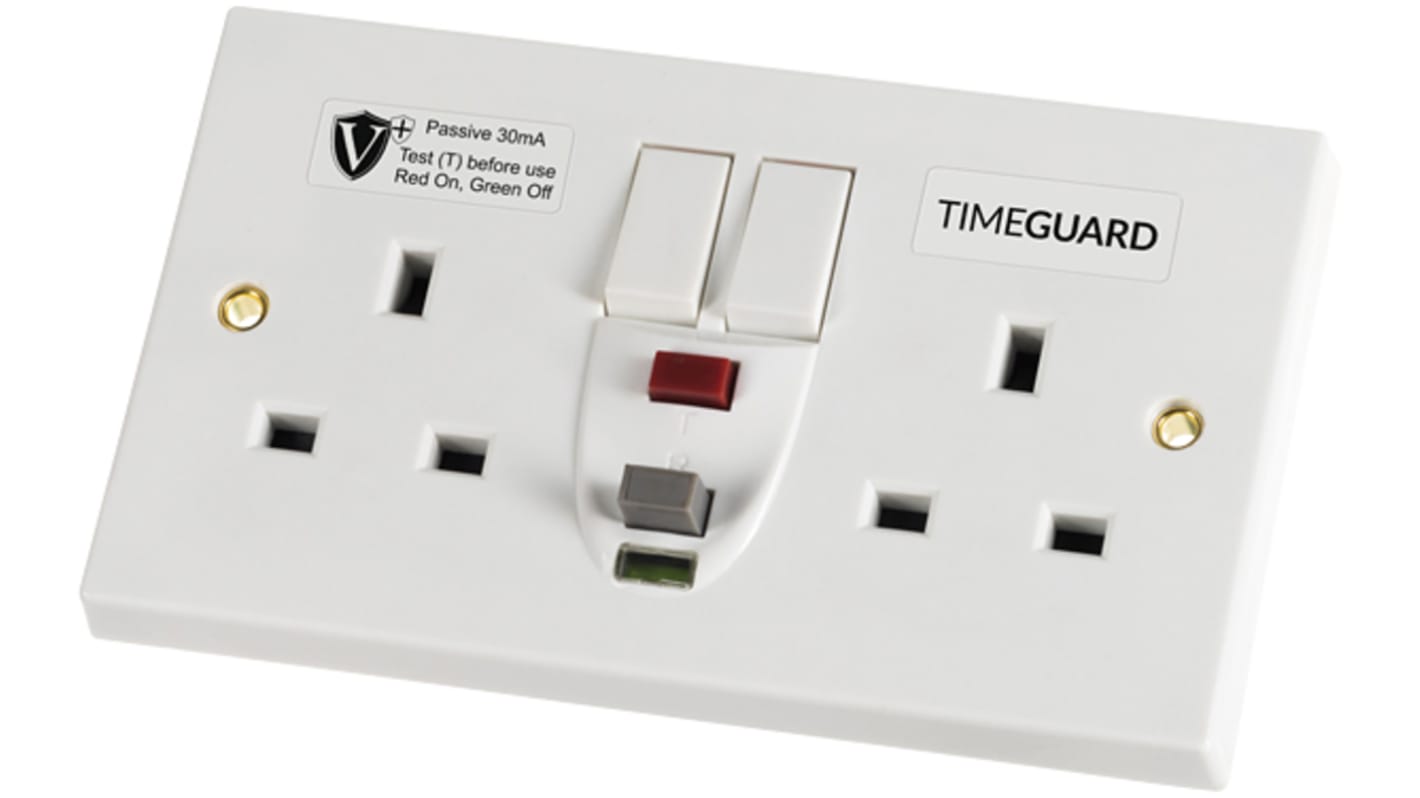 Timeguard 30A, BS Fixing, Passive RCD Socket, Plastic, Surface Mount, Switched, 230 V ac, White