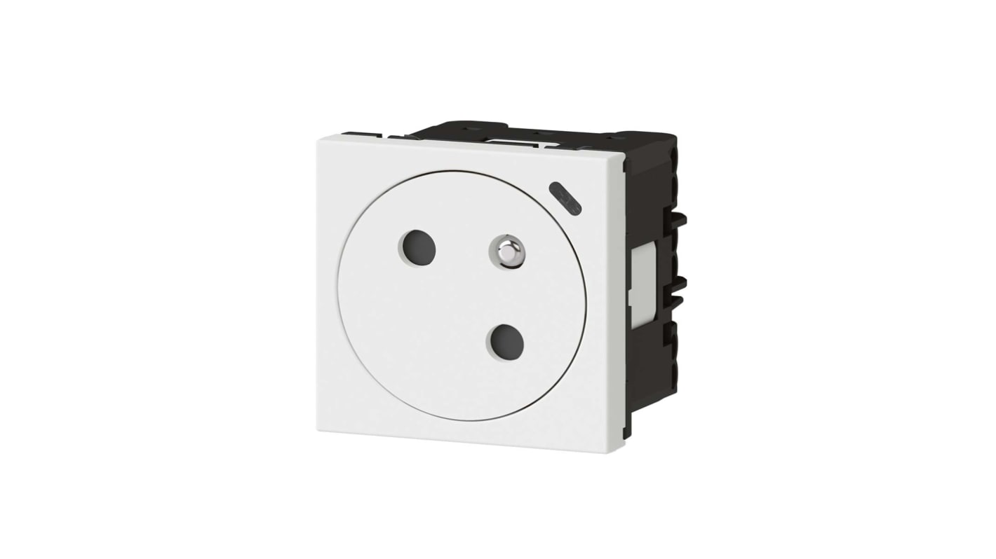 Legrand White 1 Gang Plug Socket, 16A, Indoor Use