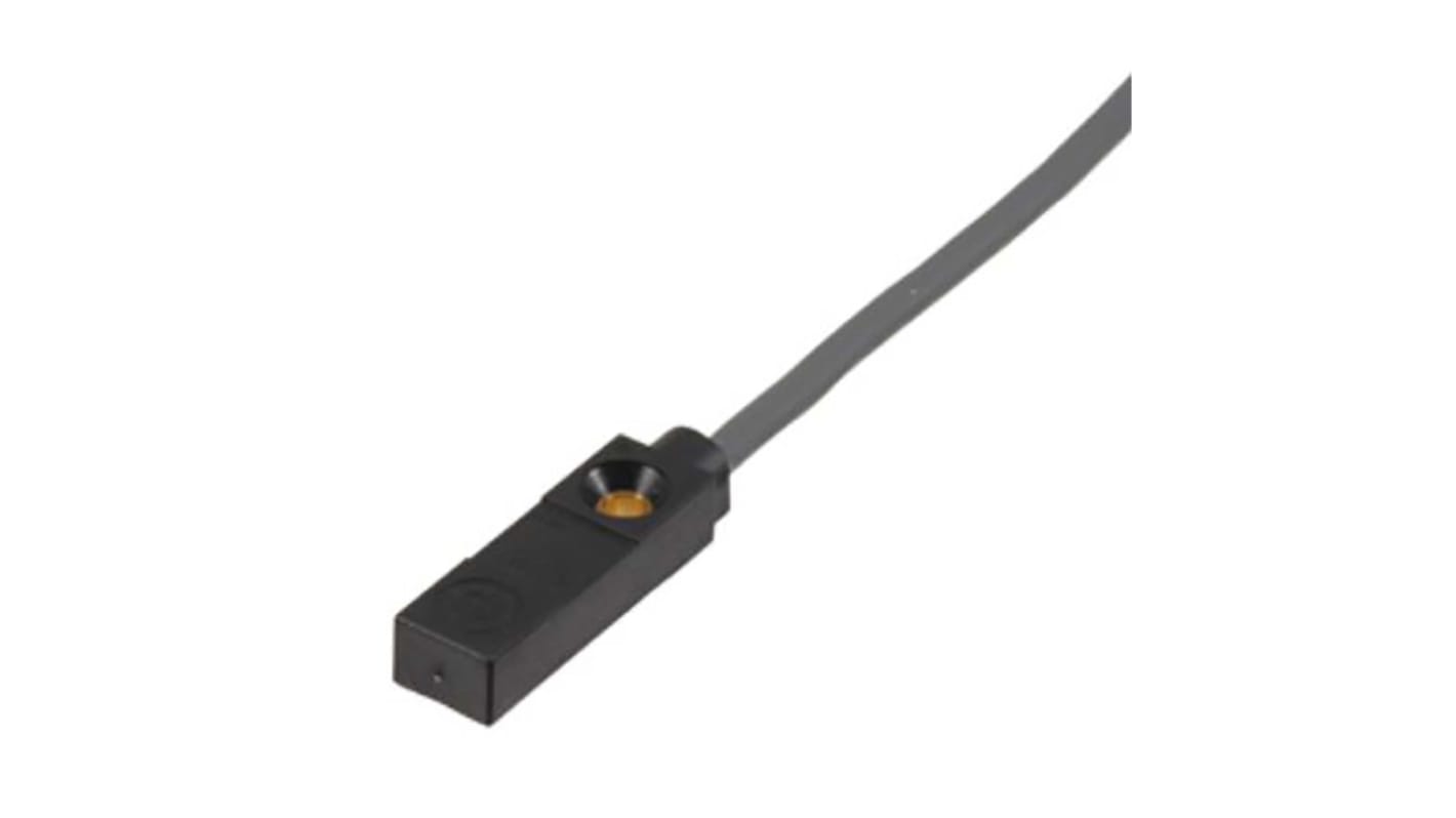 Omron Inductive Block-Style Proximity Sensor, 5 mm Detection, 24 V, IP67