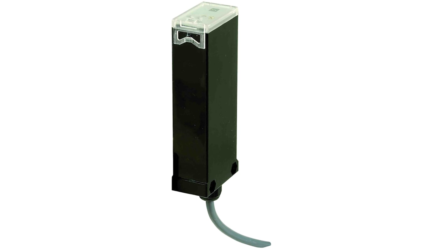 Carlo Gavazzi Retroreflective Photoelectric Sensor, Block Sensor, 500 mm → 2.5 m Detection Range