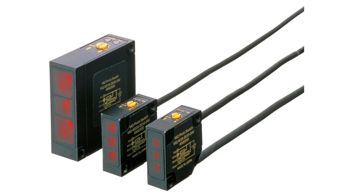 Panasonic Diffuse Photoelectric Sensor, Block Sensor, 0.7 m Detection Range