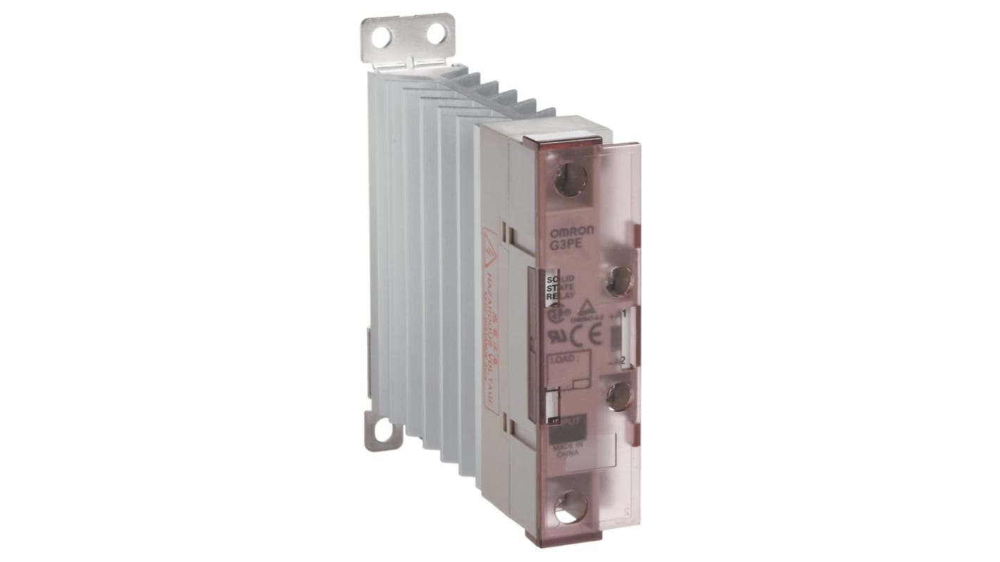 Omron G3PE Three Phase Series Solid State Relay, 15 A Load, DIN Rail Mount, 528 V ac Load, 30 V dc Control