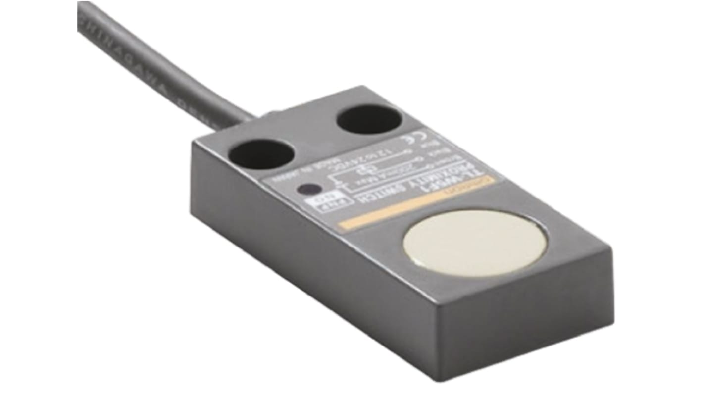 Omron Inductive Block-Style Proximity Sensor, 5 mm Detection, NPN Output, 12 → 24 V dc, IP67