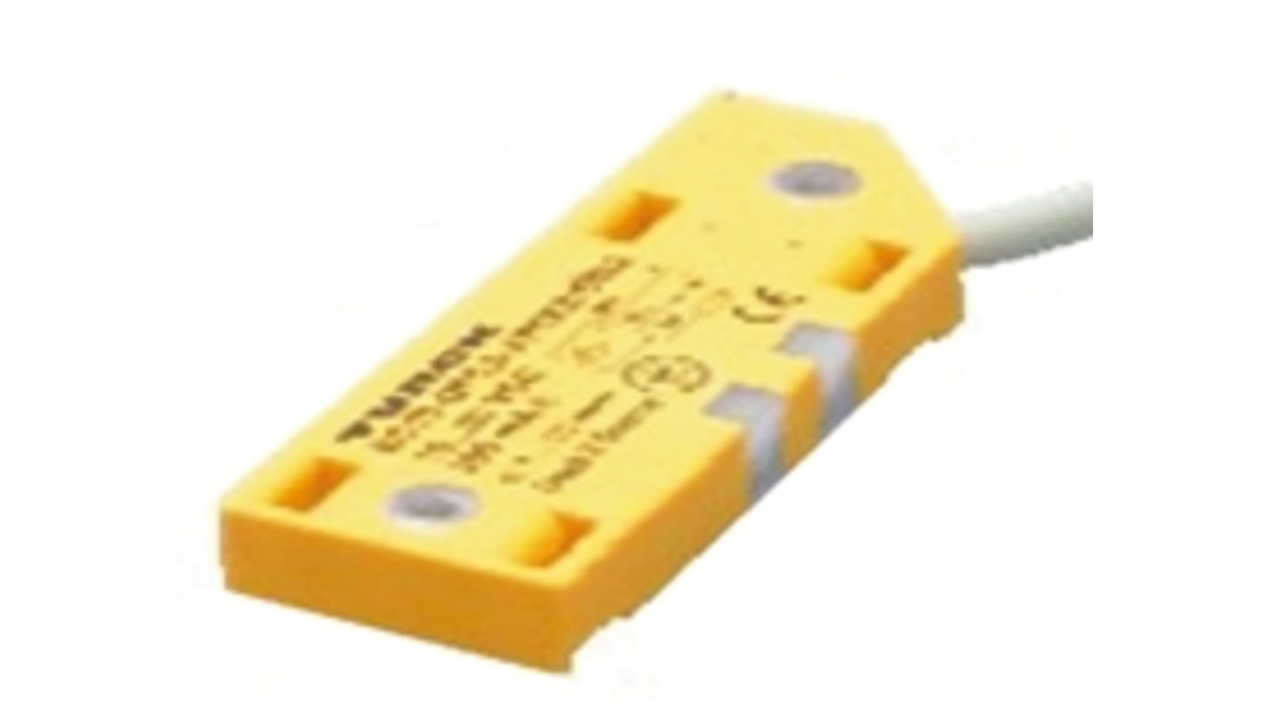 Turck Capacitive Block-Style Proximity Sensor, 10 mm Detection, PNP Output, 10 → 30 V dc, IP67