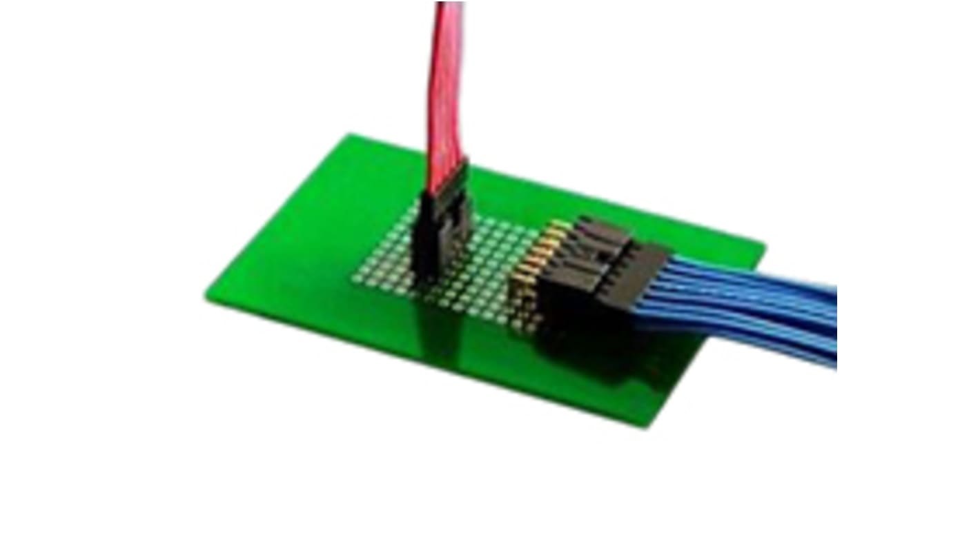 Amphenol ICC Dubox Series Right Angle Through Hole PCB Header, 3 Contact(s), 2.54mm Pitch, 1 Row(s), Shrouded