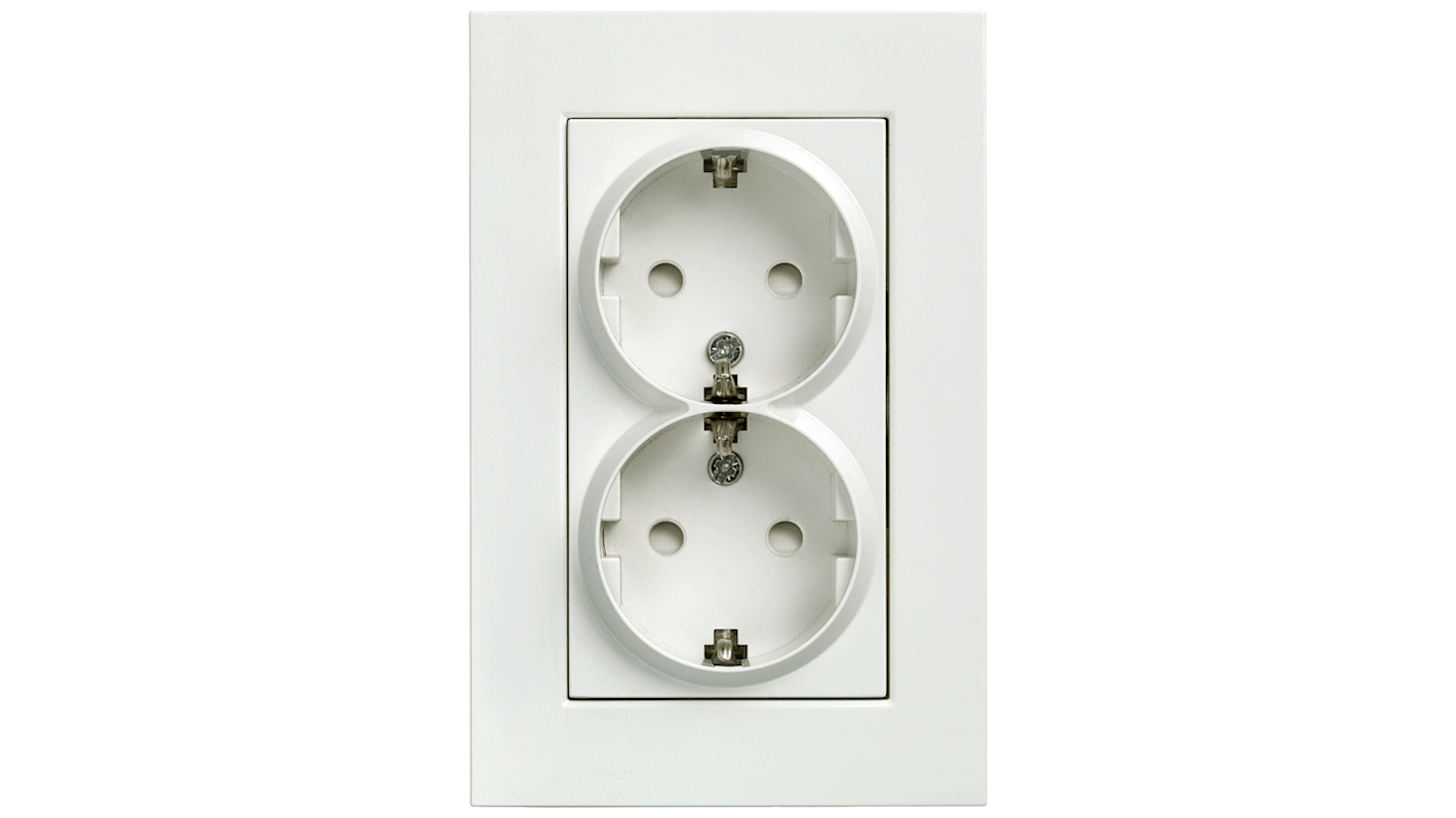 5UB22133 Siemens White 2 Gang Plug Socket, 16A, Indoor Use RS