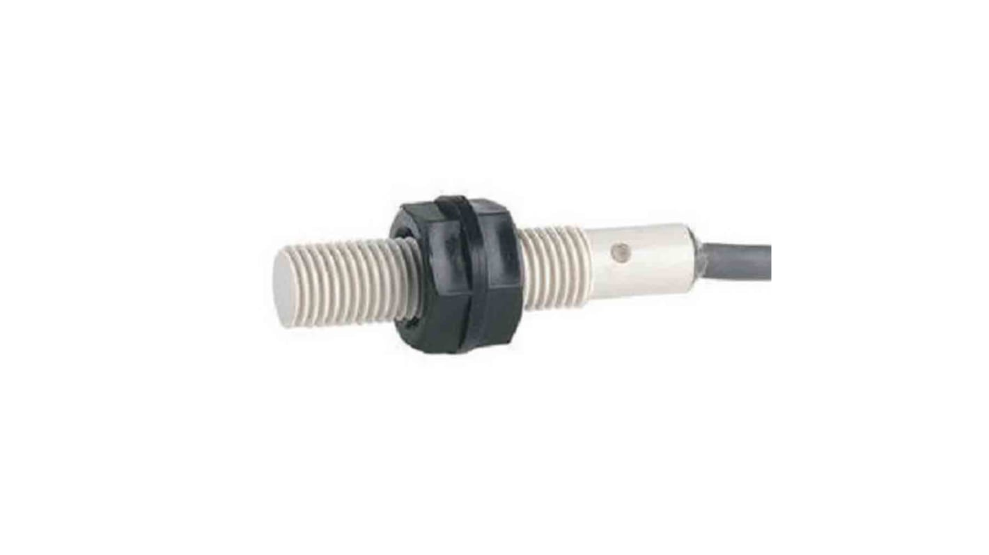 Sensor de proximidad Omron, M30 x 1.5, alcance 10 mm, salida PNP, IP68