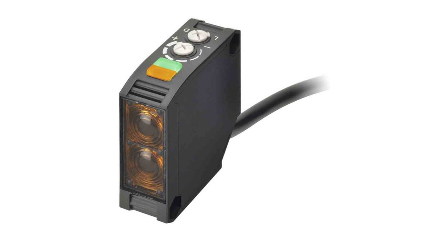 E3JKDN11 2M Omron Diffuse Photoelectric Sensor, Block Sensor, 2.5 m