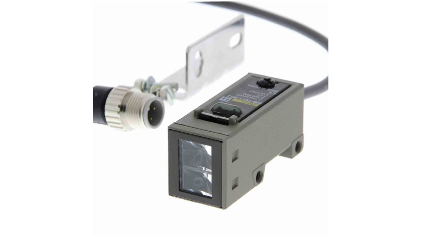 Fotocélula rectangular Omron, Sistema Difuso, alcance 700 mm, salida NPN/PNP, Conector M12 con cable