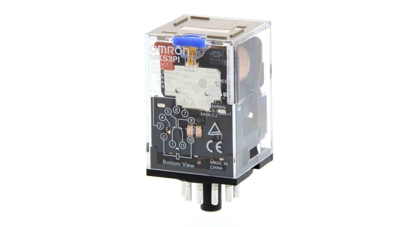 Omron Non-Latching Relay, 10A Switching Current, 3PDT