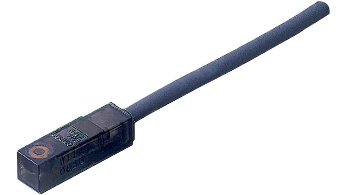 Omron Block-Style Proximity Sensor, 1.6 mm Detection, PNP Normally Open Output, 12 → 24 V dc, IP67