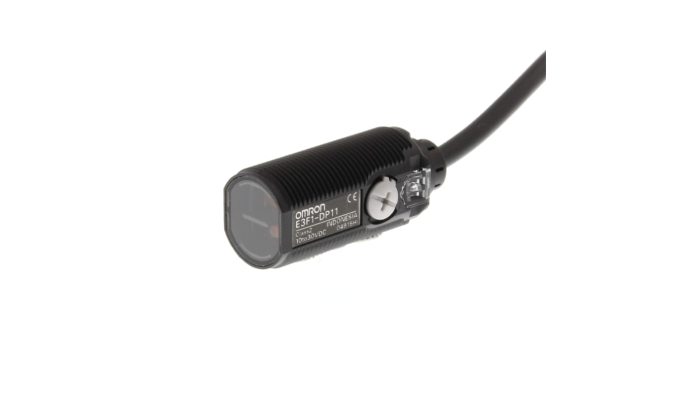 Omron Polarised Retro Reflection Photoelectric Sensor, Barrel Sensor, 300 mm Detection Range