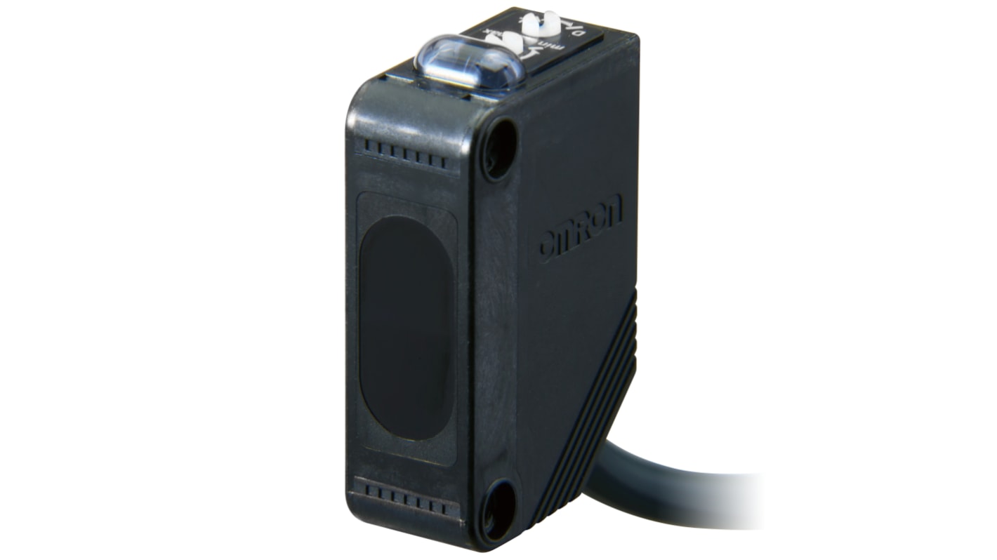 Omron Polarised Retro Reflection Photoelectric Sensor, Block Sensor, 1 m Detection Range