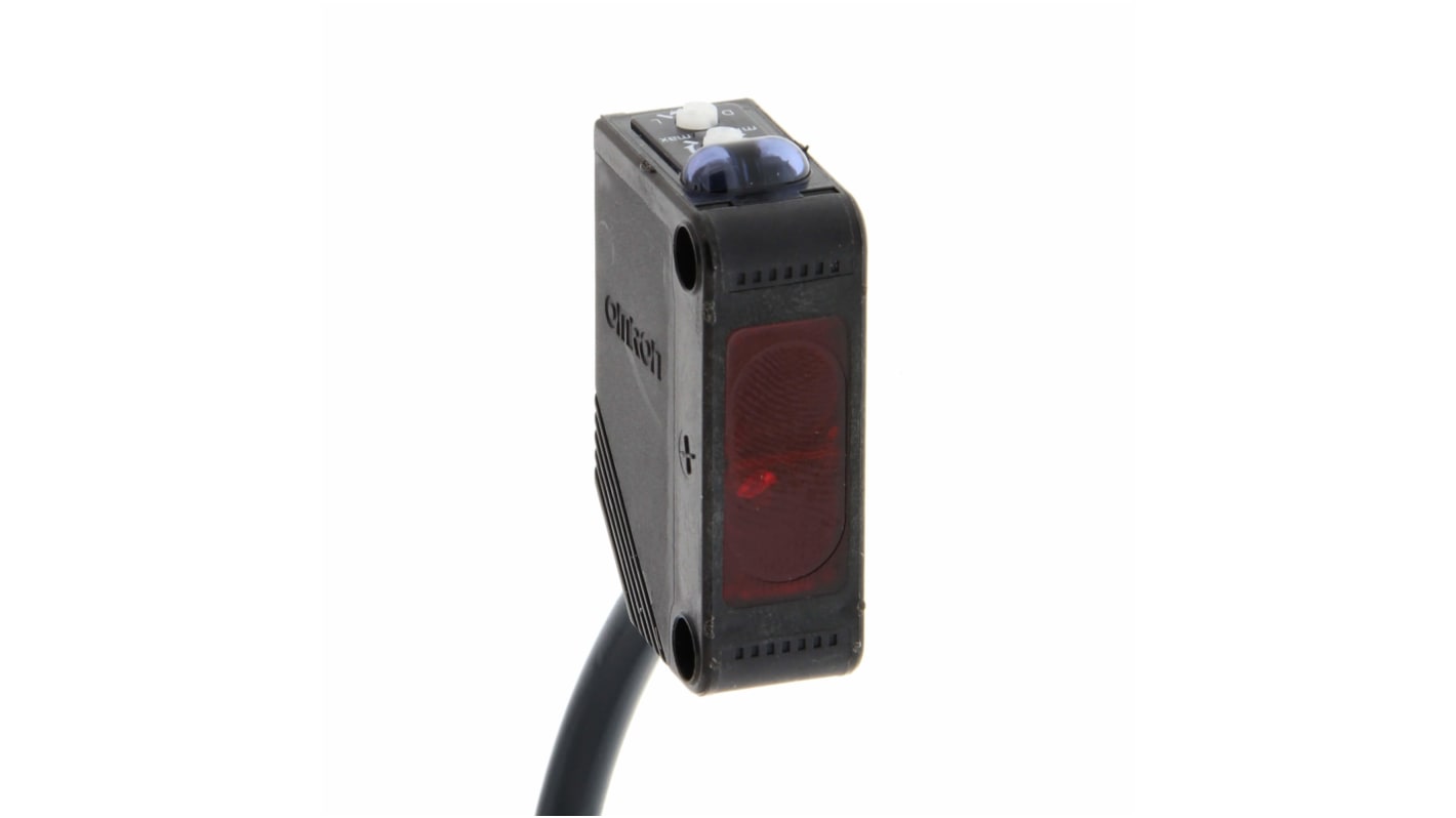 Sensore fotoelettrico Rettangolare Omron, a diffusione, rilevamento 100 mm, uscita NPN